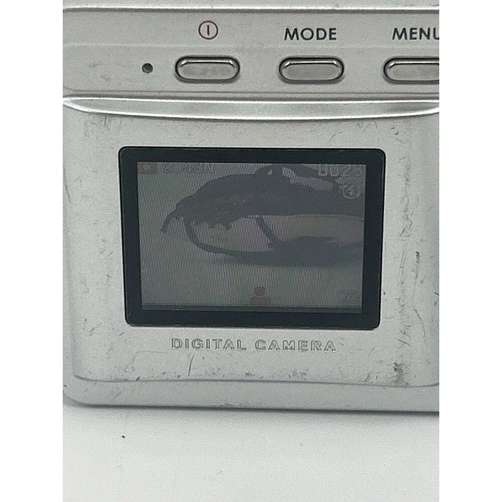 Vivitar ViviCam 3750 3.1 MP Digital Camera - Silver- Tested - Fast Shipping